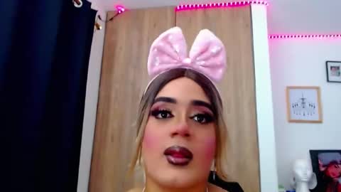 danipein online show from February 1, 3:05 am