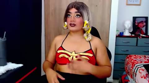 danipein online show from February 1, 5:00 pm