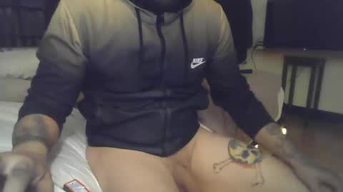 Snapshot of danipeubaix chatting on November 7, 9:26 pm alex19cm online show from November 7, 9:26 pm