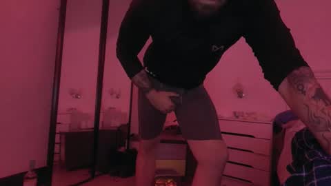 Snapshot of danipeubaix chatting on March 2, 6:15 pm alex19cm online show from March 2, 6:15 pm