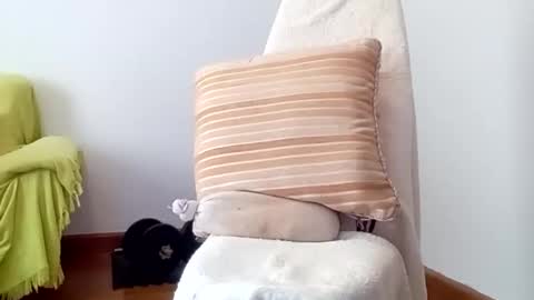 daniroca8 online show from January 10, 3:25 pm