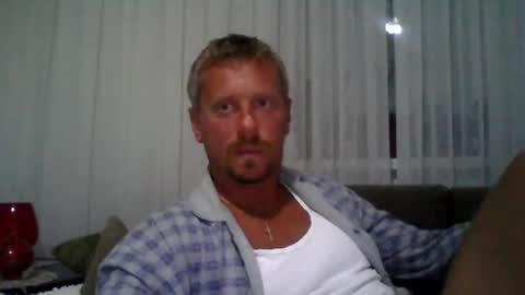 Snapshot of danisami12345 chatting on September 23, 9:07 pm daniel online show from September 23, 9:07 pm