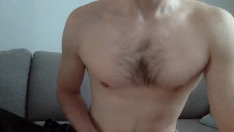 Buzzy online show from November 21, 8:13 am