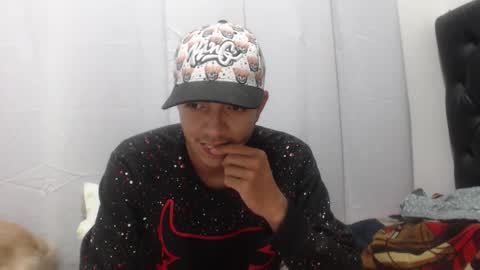 daniel segura online show from November 29, 8:39 am