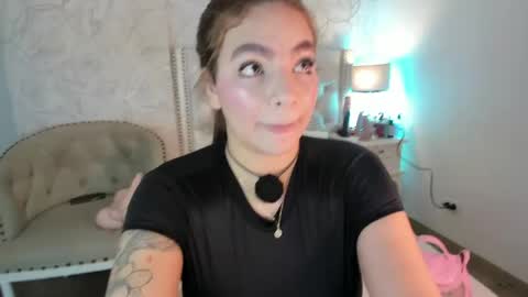 Danna online show from April 4, 11:40 am