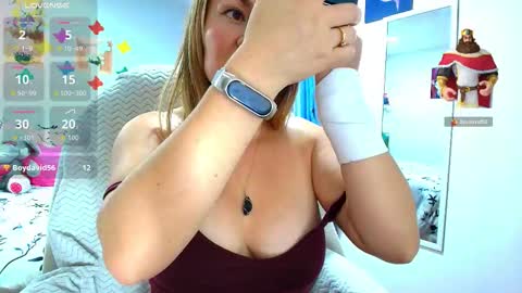 Snapshot of danna_angel chatting on February 2, 8:07 pm Danna online show from February 2, 8:07 pm