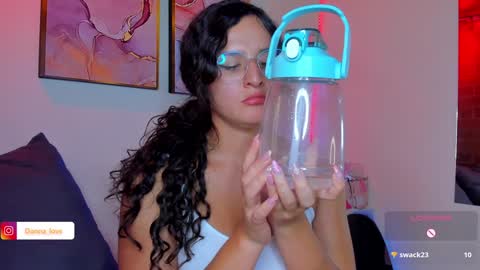 Danna Lovs online show from December 20, 6:02 pm