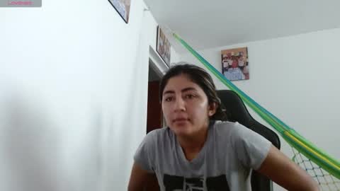 Danna online show from March 9, 8:13 pm