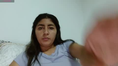 Danna online show from May 17, 11:23 pm