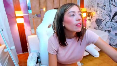 Snapshot of danna_petiite chatting on May 14, 7:53 pm danna online show from May 14, 7:53 pm