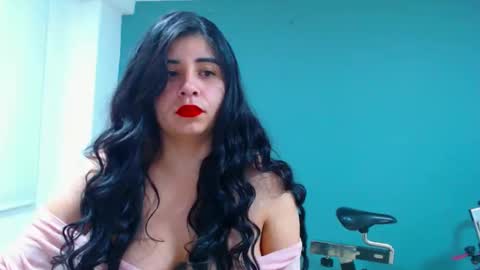 Snapshot of danna_rouses_ chatting on March 29, 6:13 am dannarouses online show from March 29, 6:13 am