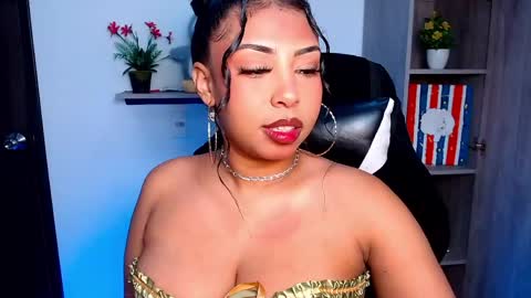 Danna online show from May 30, 12:35 pm