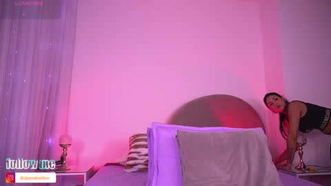 Danna Berlin  online show from November 11, 7:25 pm