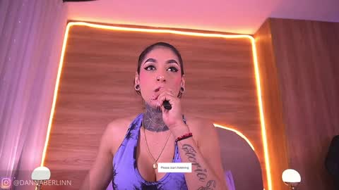 Danna Berlin  online show from February 10, 7:18 pm