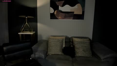 Danna Cruz  online show from February 2, 10:35 am