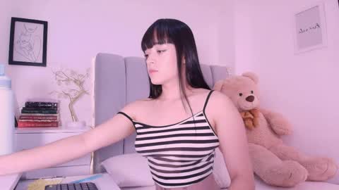 Insta DannaBlueX  online show from May 19, 4:57 pm