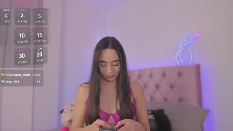 danna  online show from December 13, 8:47 pm