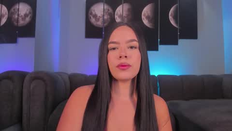 Danna online show from February 22, 1:51 am