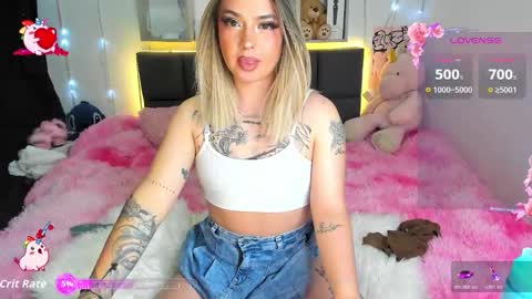 dannia_13 online show from December 22, 4:26 pm