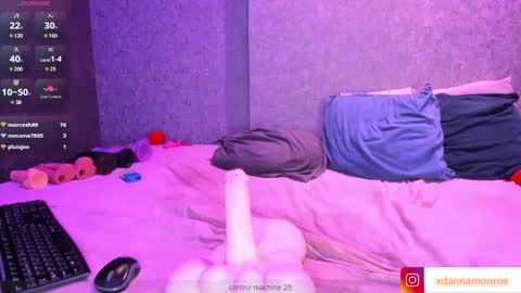 Danna Monroe  online show from December 23, 2:39 pm