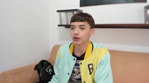 Snapshot of danniels_sweet chatting on December 31, 2:14 pm danniels_sweet online show from December 31, 2:14 pm