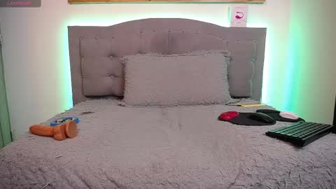 Danny and Alex online show from March 5, 4:56 am