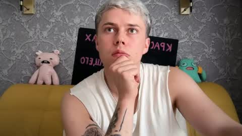Snapshot of danny_love01 chatting on July 8, 4:55 pm danny online show from July 8, 4:55 pm