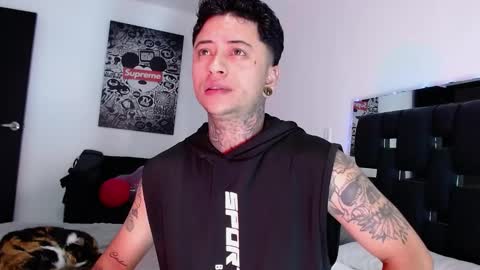 Snapshot of danny_stark chatting on February 19, 5:06 pm Danny online show from February 19, 5:06 pm