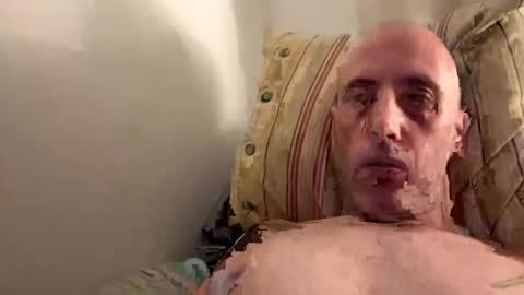 dannyboy8222 online show from March 22, 8:01 pm