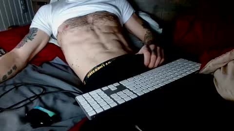 Snapshot of dannygowild chatting on December 7, 6:32 am dannygowild online show from December 7, 6:32 am