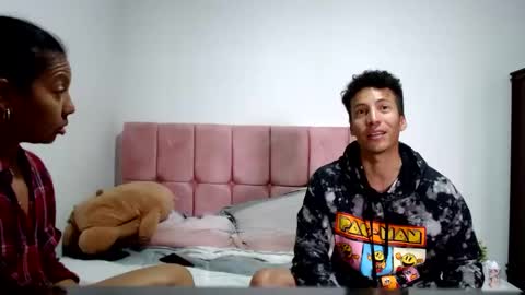 Snapshot of dannyhothot chatting on February 23, 7:07 pm danny and ruby online show from February 23, 7:07 pm