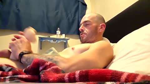 Snapshot of dannytabb1 chatting on October 6, 12:30 am dannytabb1 online show from October 6, 12:30 am