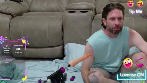 Snapshot of danooo1984 chatting on October 3, 5:04 am danooo1984 online show from October 3, 5:04 am