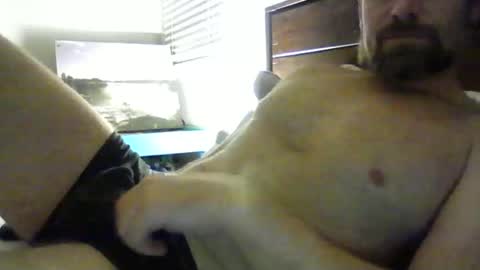 Snapshot of danroof2023 chatting on January 4, 10:49 am danroof2023 online show from January 4, 10:49 am