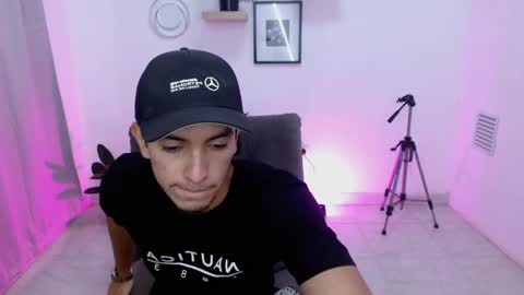 Dante online show from May 2, 6:24 pm