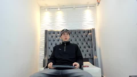 dante_armstrong online show from January 7, 3:53 am