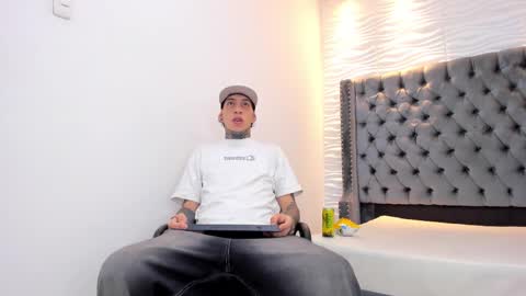 dante_armstrong online show from January 14, 3:56 am