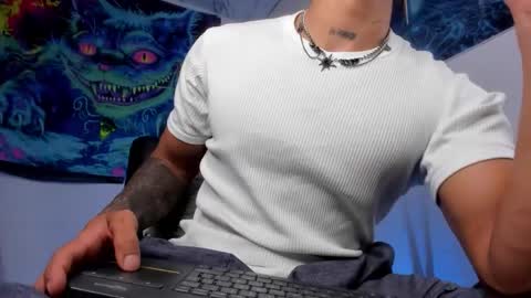 Snapshot of dante_cooper_0 chatting on September 12, 2:00 am dante_cooper_0 online show from September 12, 2:00 am