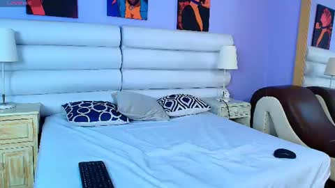 dante_flamee online show from July 10, 1:36 pm