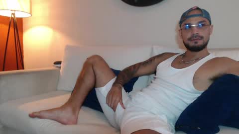 Dante Hell online show from June 2, 10:45 pm