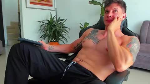 Dante online show from January 14, 6:02 pm