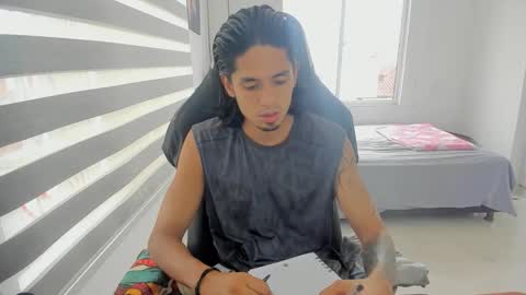 Snapshot of dantedecentralized chatting on February 15, 9:00 pm X Dante7373574 online show from February 15, 9:00 pm