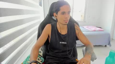 Snapshot of dantedecentralized chatting on February 20, 9:37 pm X Dante7373574 online show from February 20, 9:37 pm