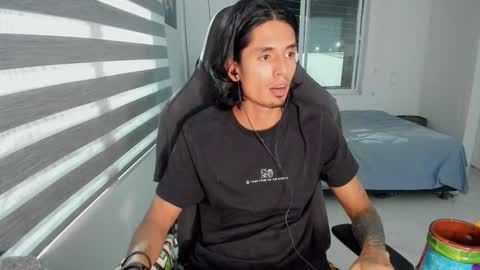 Snapshot of dantedecentralized chatting on February 26, 2:43 am X Dante7373574 online show from February 26, 2:43 am