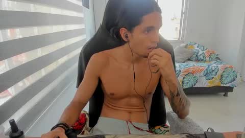 Snapshot of dantedecentralized chatting on March 1, 8:22 pm X Dante7373574 online show from March 1, 8:22 pm