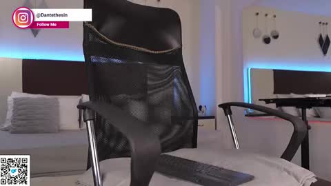 Snapshot of danteestone chatting on February 8, 5:16 pm Dante online show from February 8, 5:16 pm