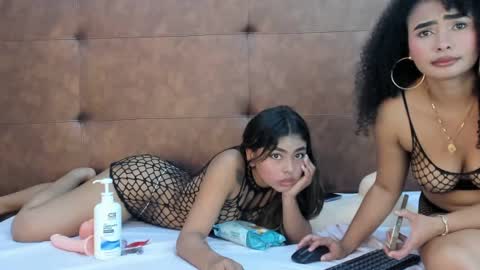 Snapshot of dany_foster chatting on July 6, 9:17 pm Dany Foster online show from July 6, 9:17 pm