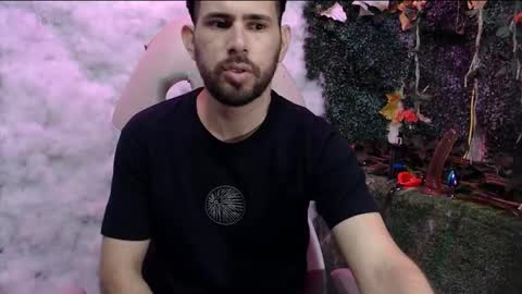 dany_ray20 online show from February 7, 11:36 am