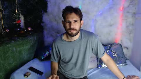 dany_ray20 online show from February 21, 11:44 am