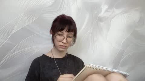Snapshot of danyellvanscoy chatting on July 4, 7:14 am Jina online show from July 4, 7:14 am